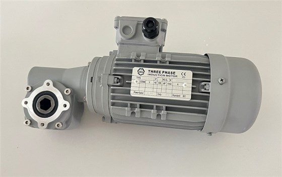 艾思捷生产输送设备上用的小型蜗轮蜗杆减速机 小型减速机.jpg 艾思捷生产输送设备上用的小型蜗轮蜗杆减速机 小型减速机.jpg